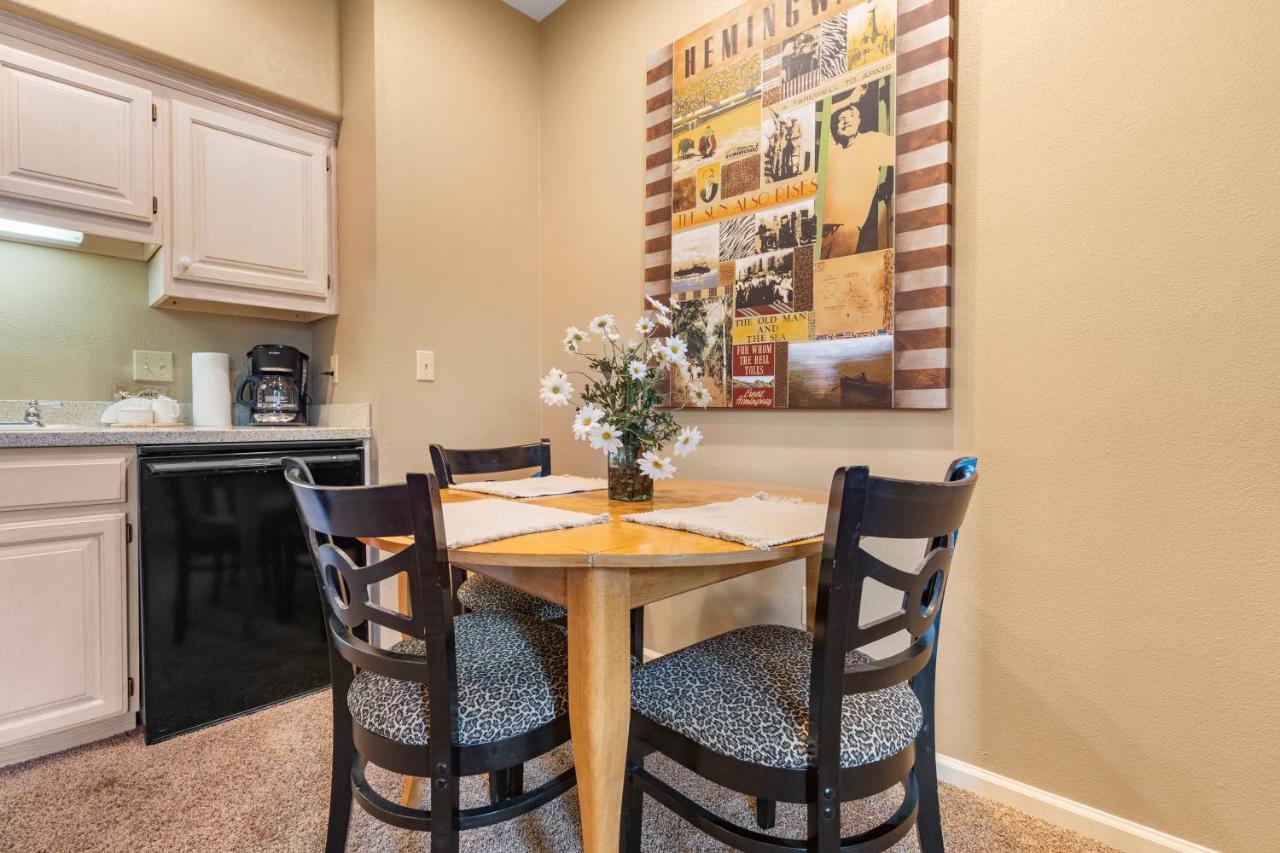 Stonebridge Village 3* Reeds Spring