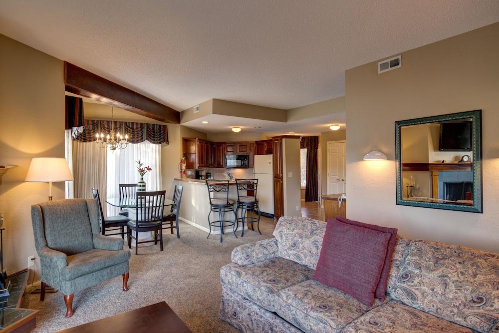 Stonebridge Village 3*
