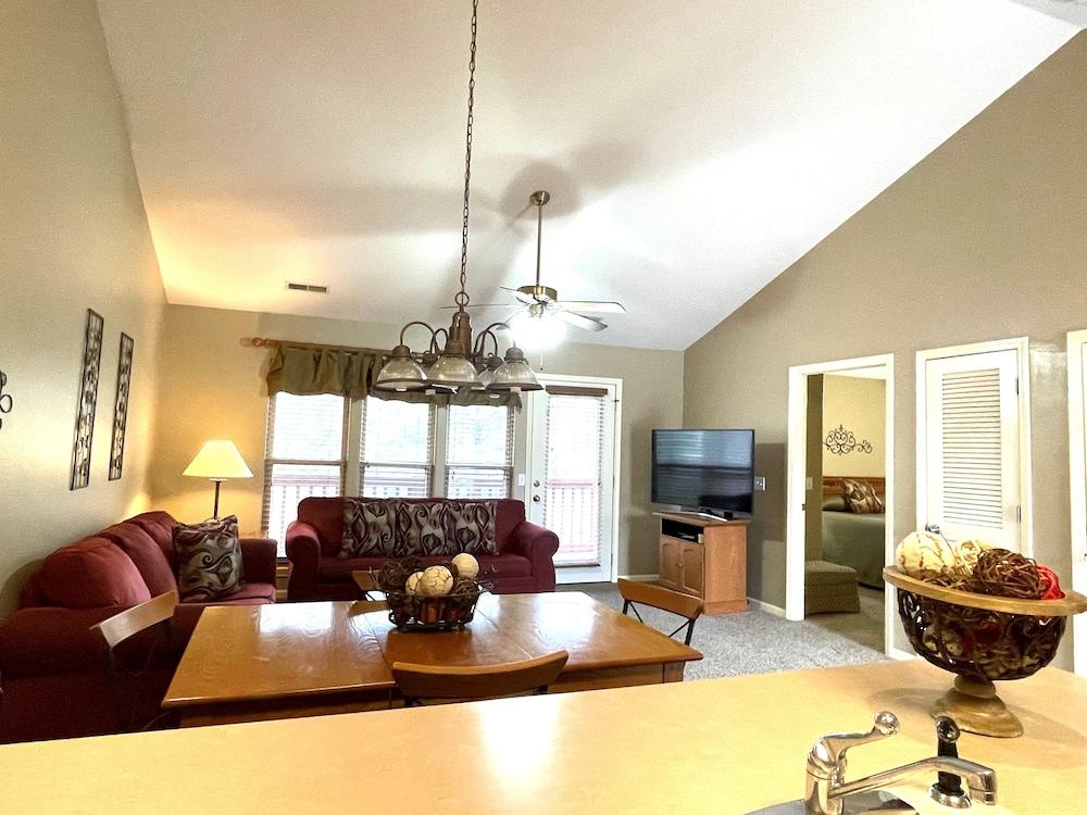 Stonebridge Village Aparthotel